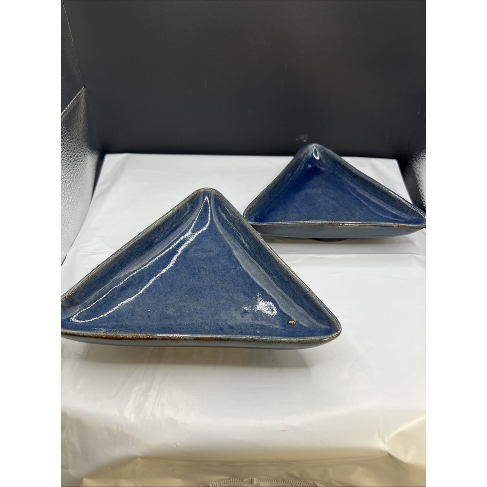 2 Piece Williams Sonoma Nesting‎ Triangle Dish Trinket Snack Blue